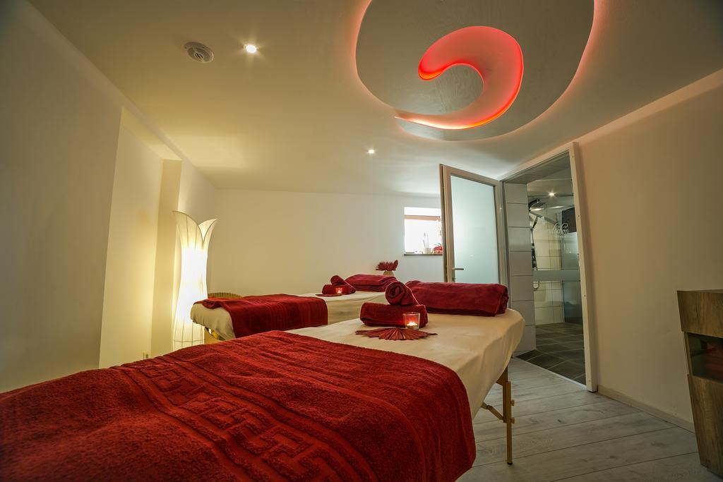 Hotel & Restaurant "Deutscher Kaiser" Perleberg Extérieur photo