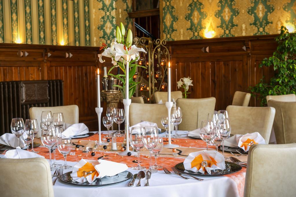 Hotel & Restaurant "Deutscher Kaiser" Perleberg Extérieur photo