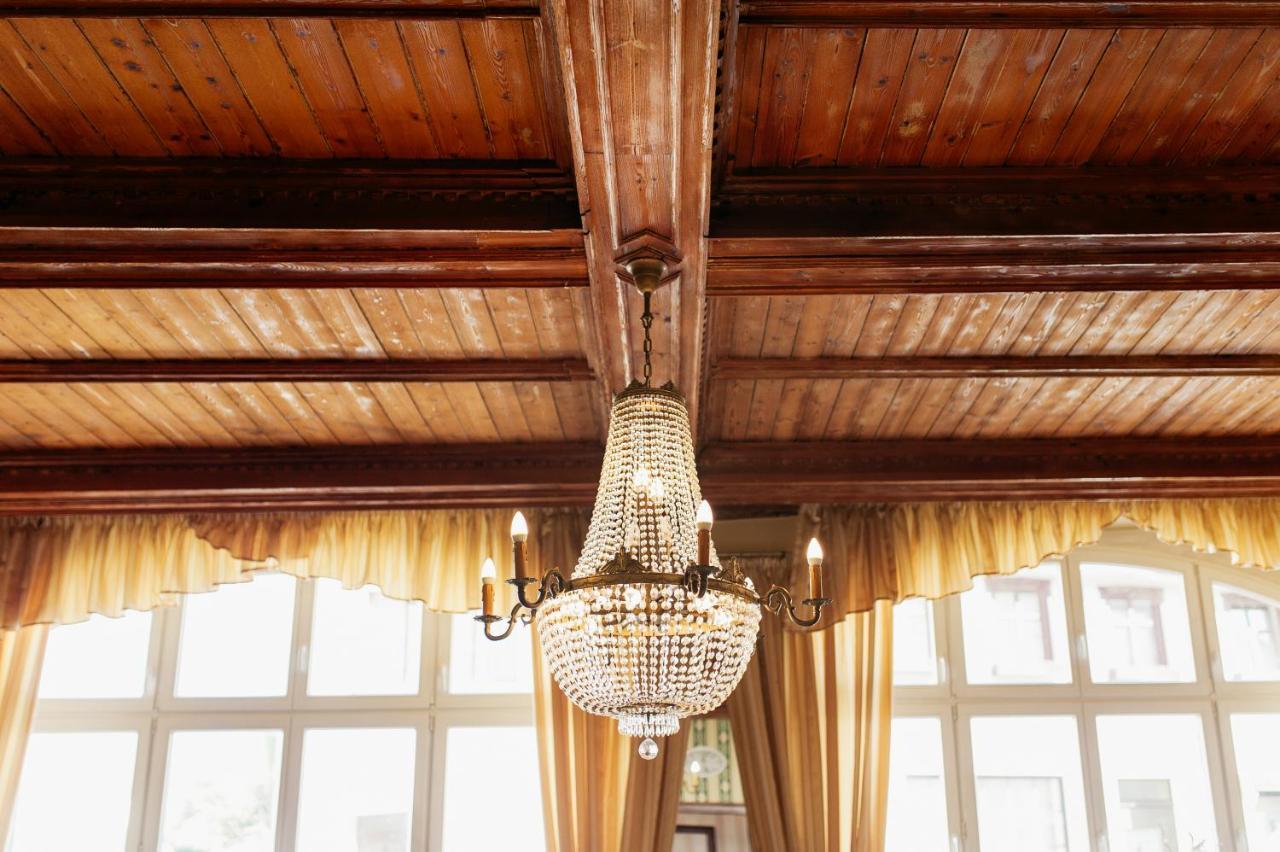 Hotel & Restaurant "Deutscher Kaiser" Perleberg Extérieur photo