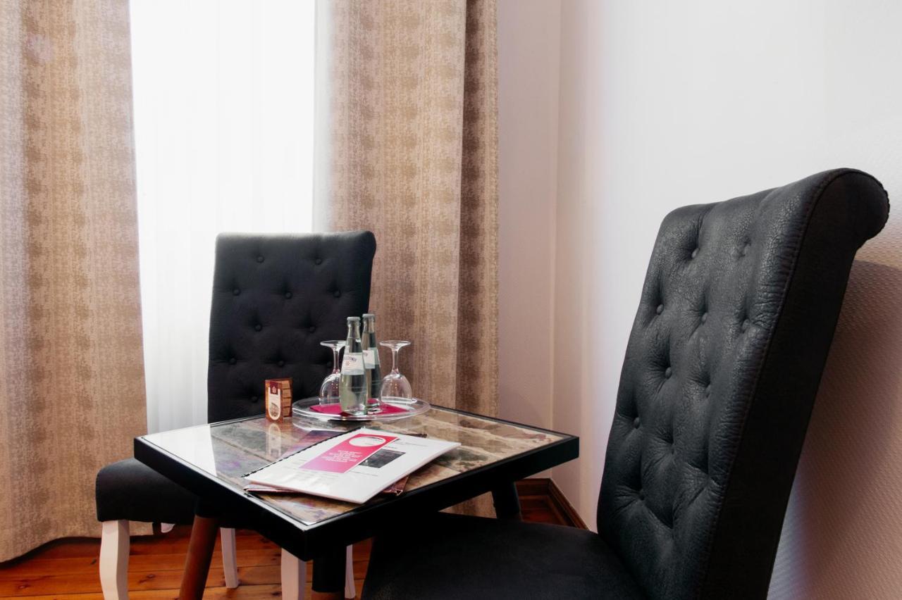 Hotel & Restaurant "Deutscher Kaiser" Perleberg Extérieur photo